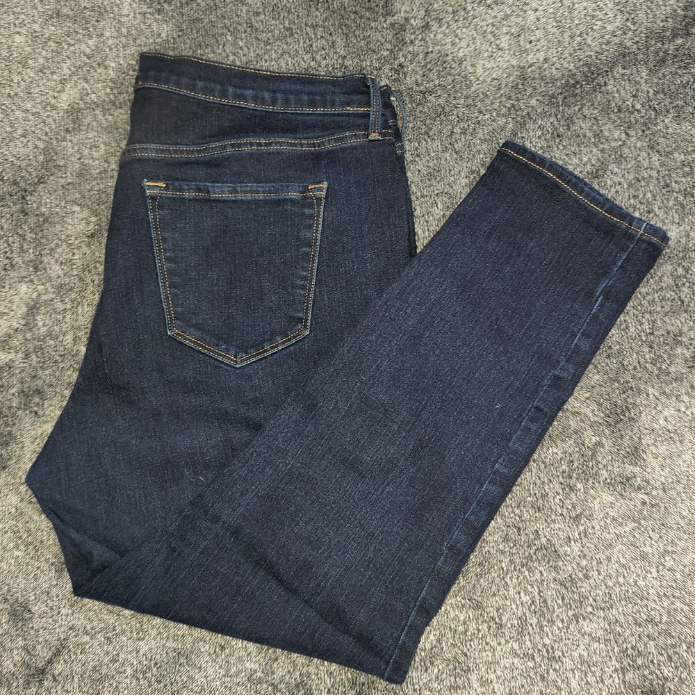 Old Navy Curvy Skinny Dark Jeans size 16/ 36" waist